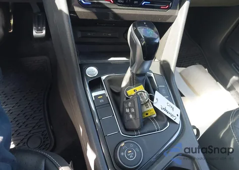 2024 Volkswagen Tiguan 2.0T Se R-Line Black z USA, uszkodzony, nr VIN 3VV8B7AX4RM199583